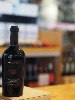 2019 Feudi Bizantini Passofino Montepulciano DOC
